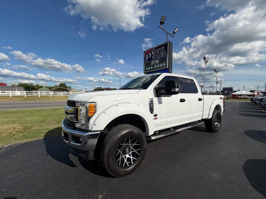 Ford F-250 SD XLT Crew Cab 4WD 2017