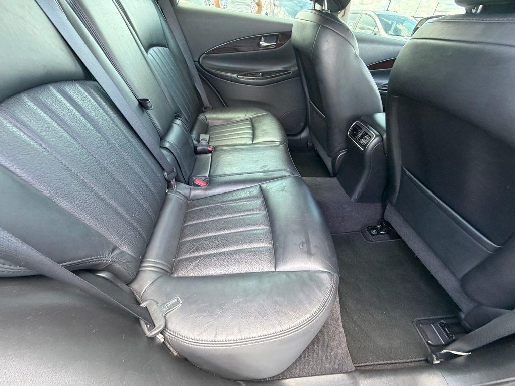 Infiniti QX50 Base AWD 2016