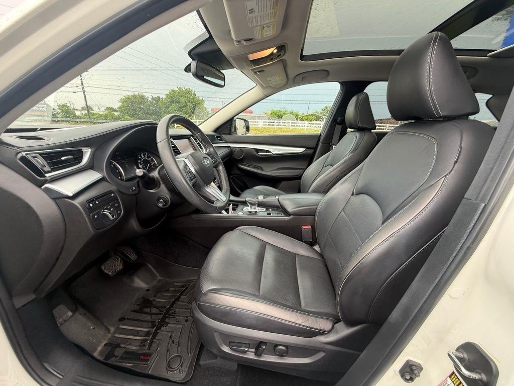 Infiniti QX50 ESSENTIAL AWD 2019