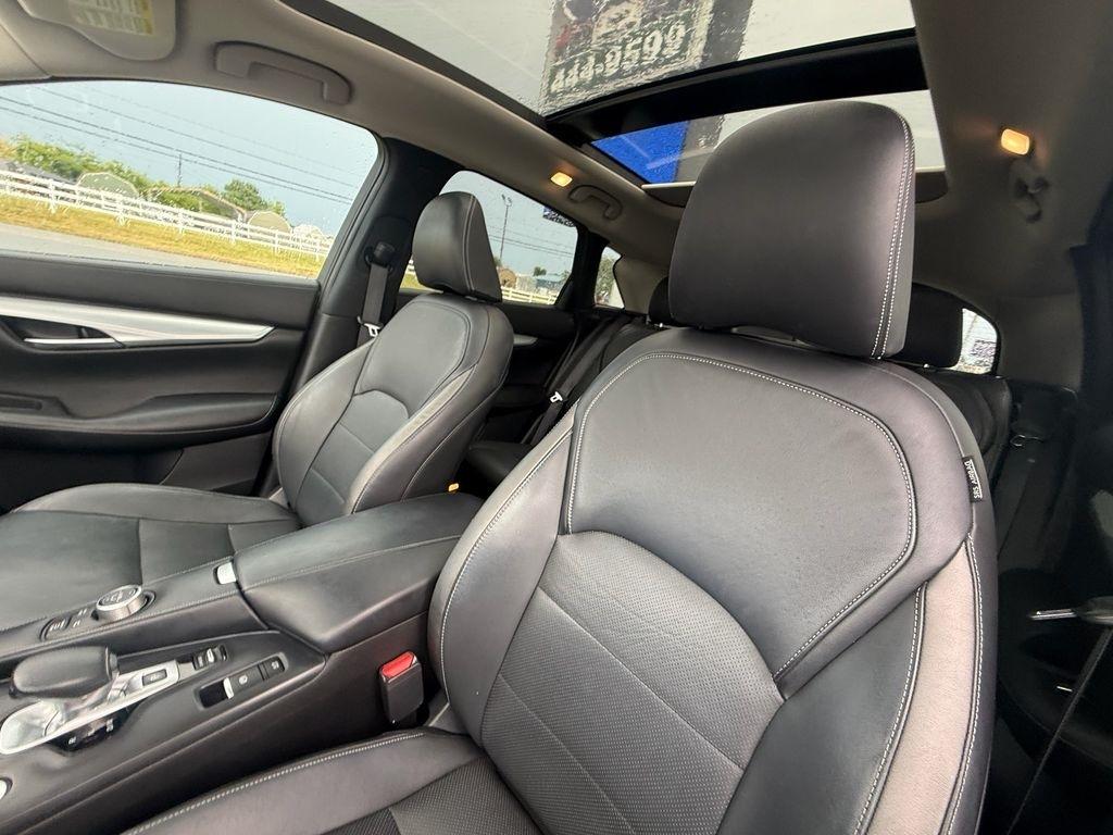 Infiniti QX50 ESSENTIAL AWD 2019