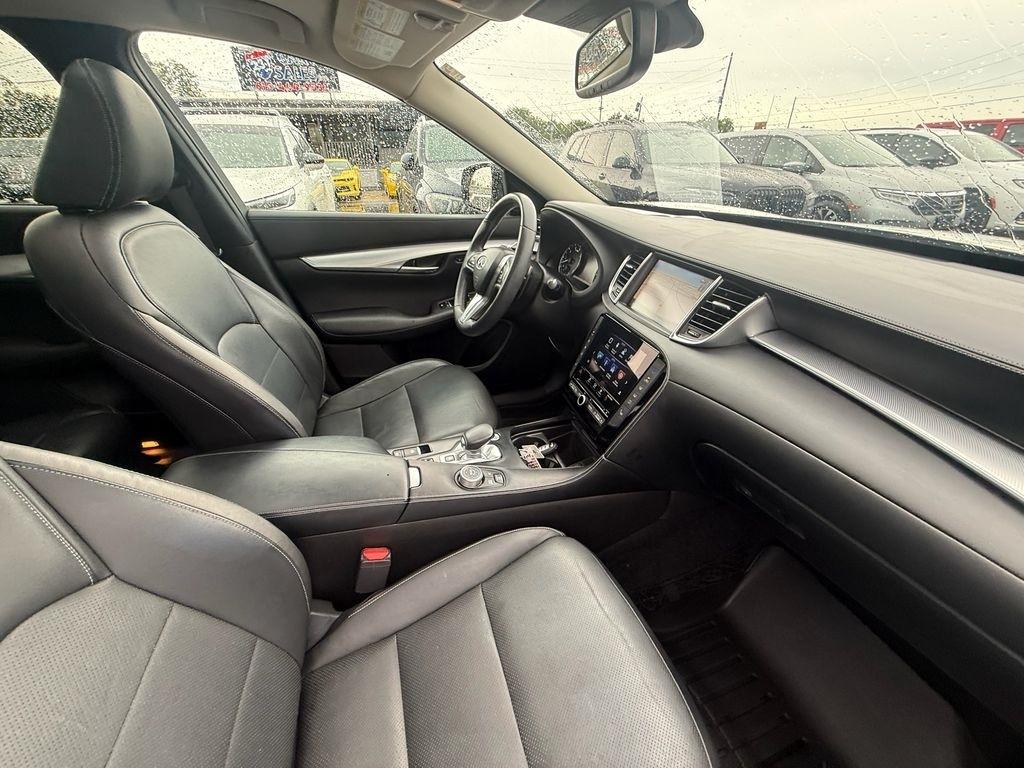 Infiniti QX50 ESSENTIAL AWD 2019