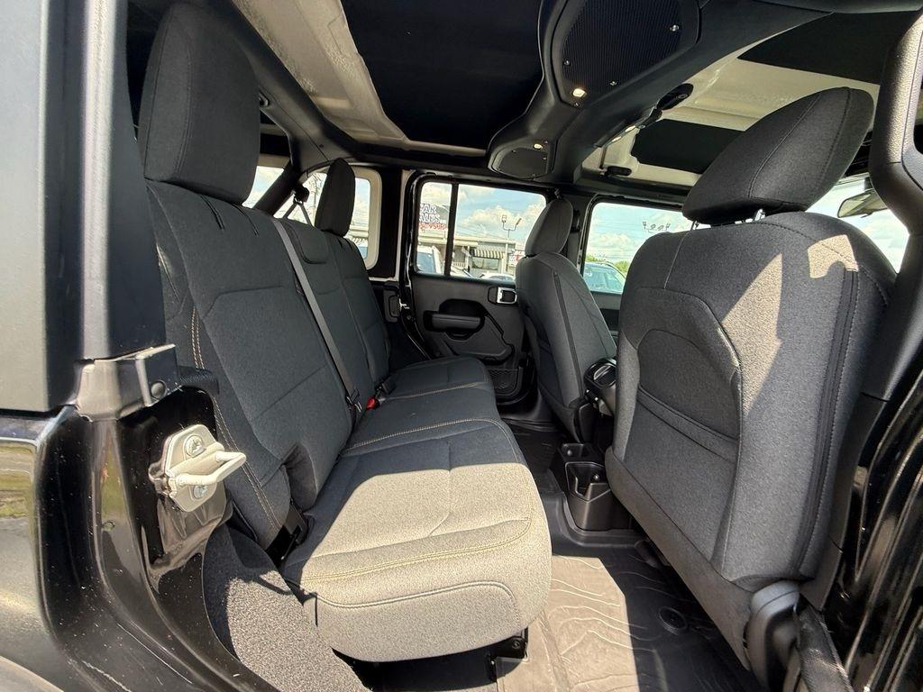 Jeep Wrangler  2024