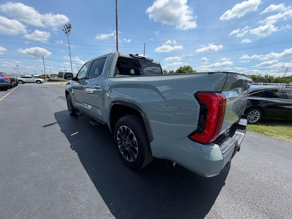 Toyota Tundra Limited CrewMax 4WD 2026