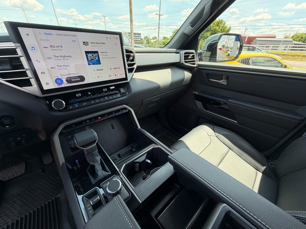 Toyota Tundra Limited CrewMax 4WD 2026