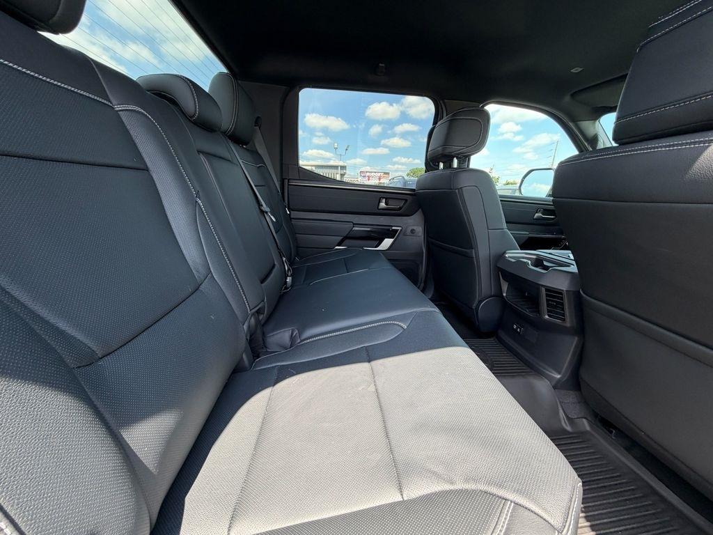 Toyota Tundra Limited CrewMax 4WD 2026