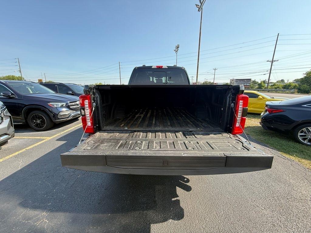 Ford F-350 SD Lariat Crew Cab Long Bed 4WD 2024