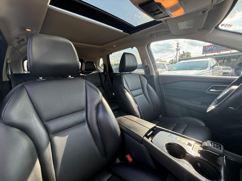 Nissan Rogue SV 2021