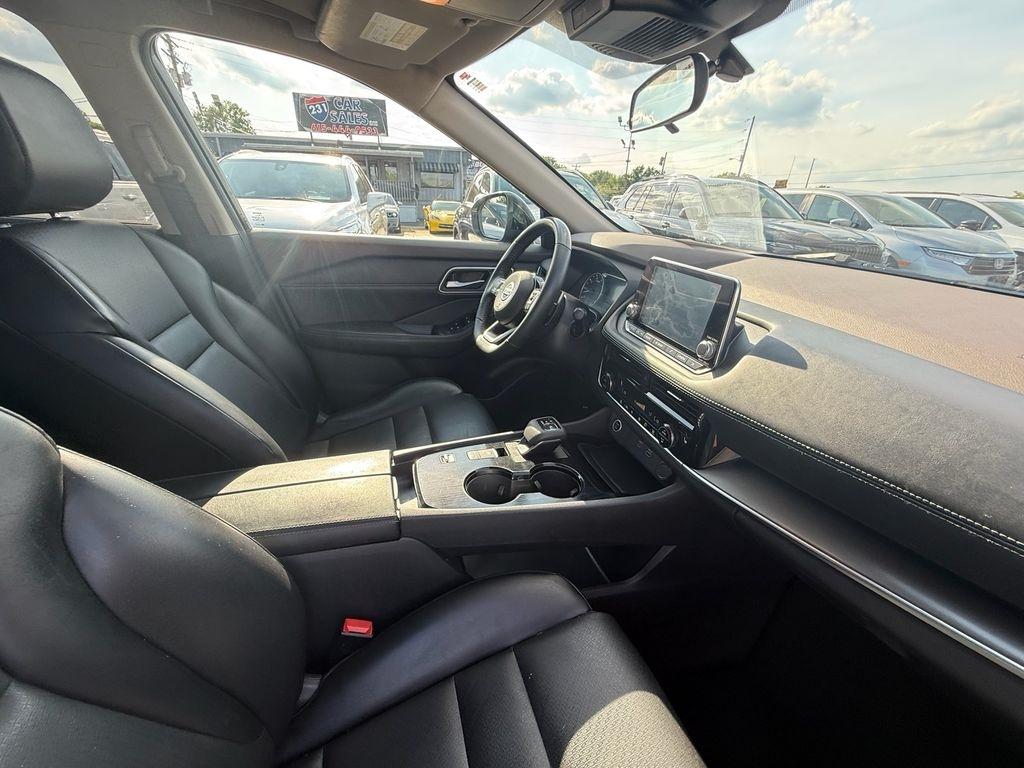 Nissan Rogue SV 2021
