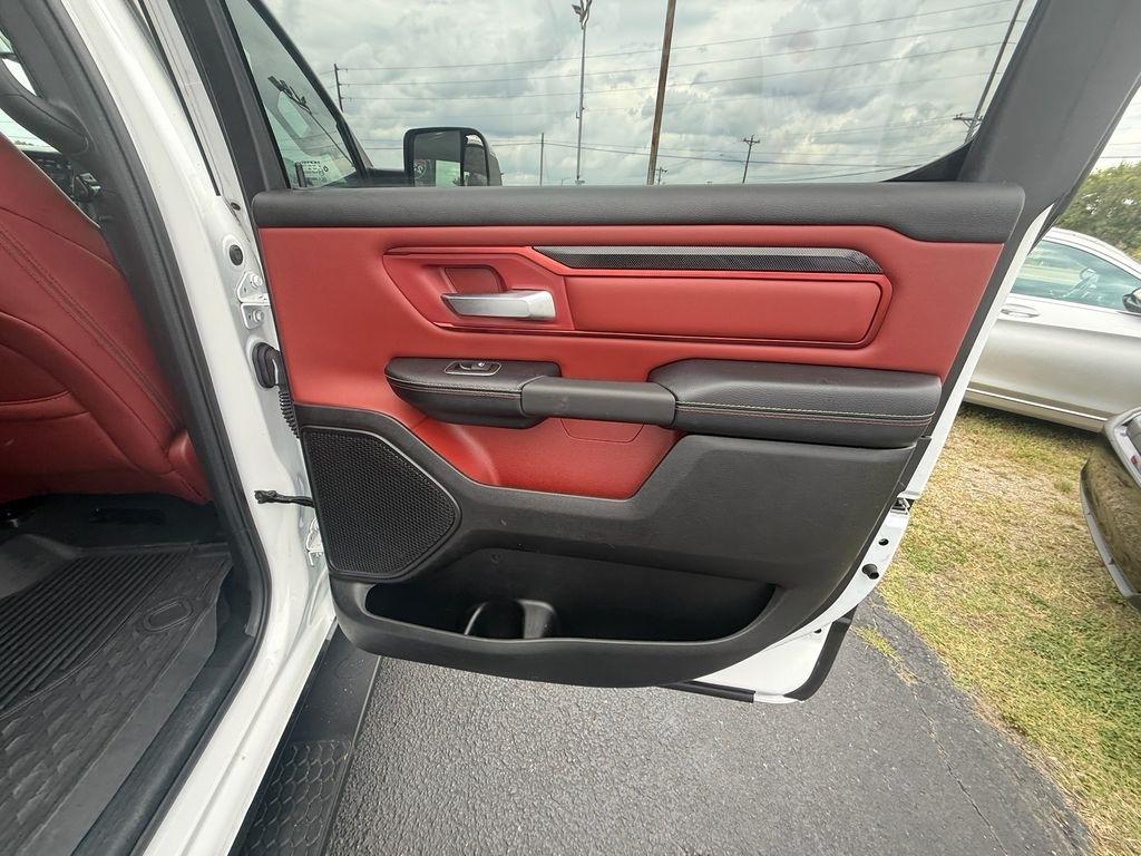 RAM 1500 Rebel Crew Cab SB 4WD 2019