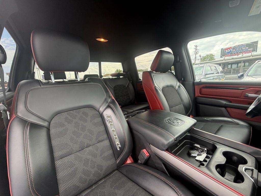 RAM 1500 Rebel Crew Cab SB 4WD 2019