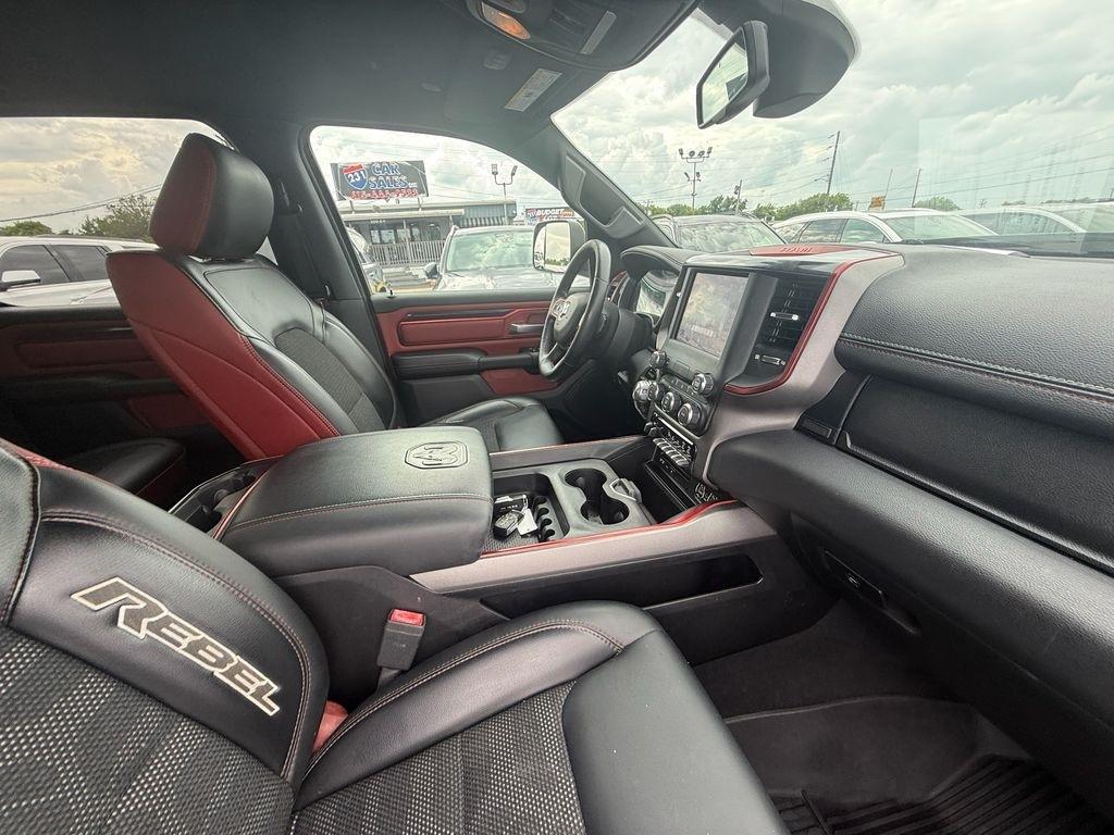 RAM 1500 Rebel Crew Cab SB 4WD 2019