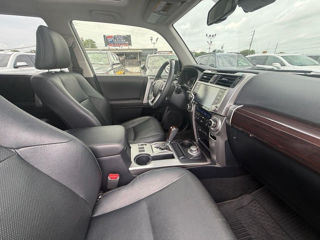 Toyota 4Runner Limited 4WD 2022