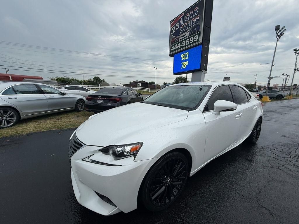 Lexus IS 300 AWD 2016