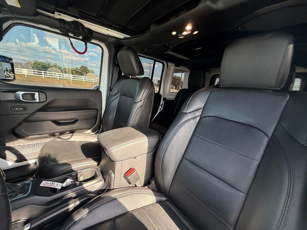 Jeep Wrangler Unlimited Sahara 2023