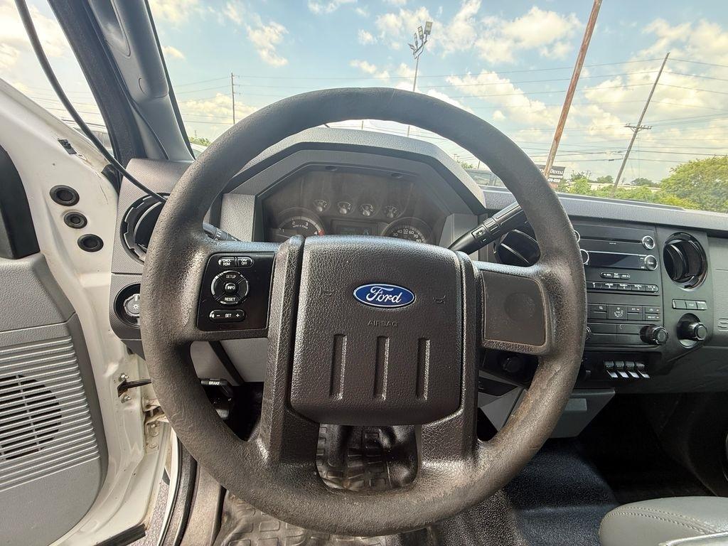 Ford F-450 SD Regular Cab DRW 2WD 2015
