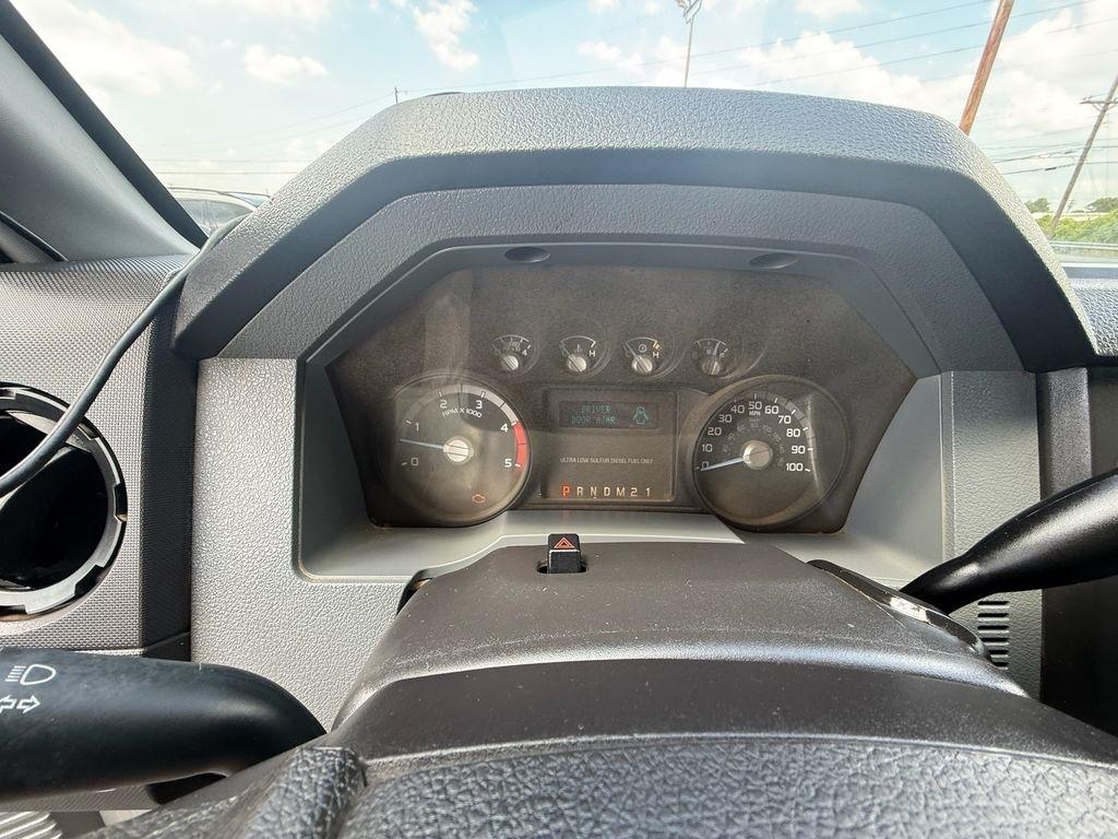 Ford F-450 SD Regular Cab DRW 2WD 2015