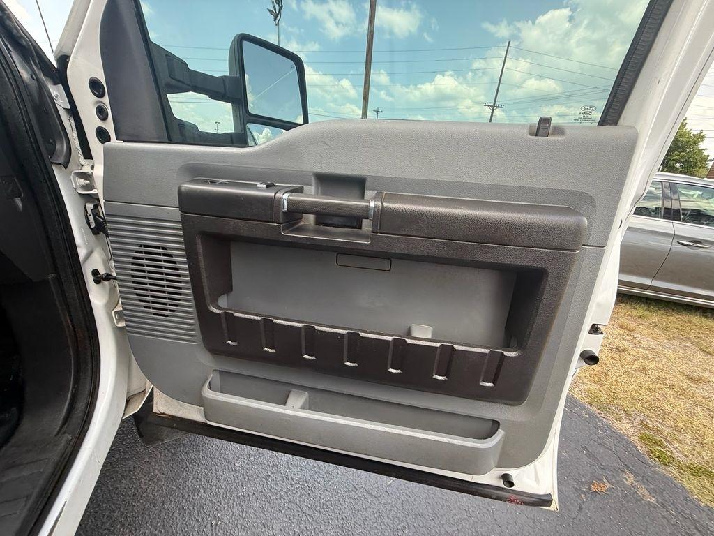 Ford F-450 SD Regular Cab DRW 2WD 2015