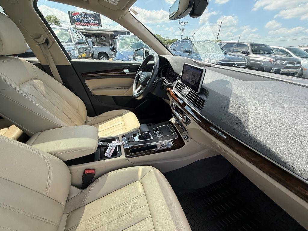 Audi Q5 2.0T Premium Plus quattro 2018