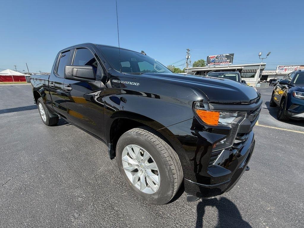 2023 Chevrolet Silverado 1500 Custom Double Cab 2WD