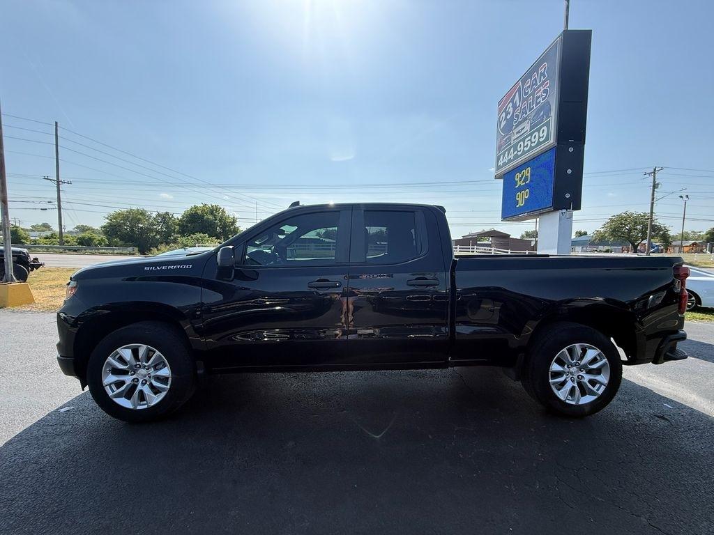 Chevrolet Silverado 1500 Custom Double Cab 2WD 2023