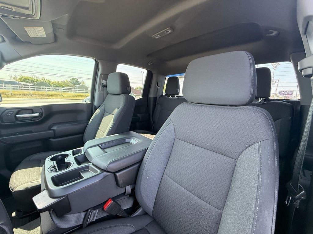 Chevrolet Silverado 1500 Custom Double Cab 2WD 2023