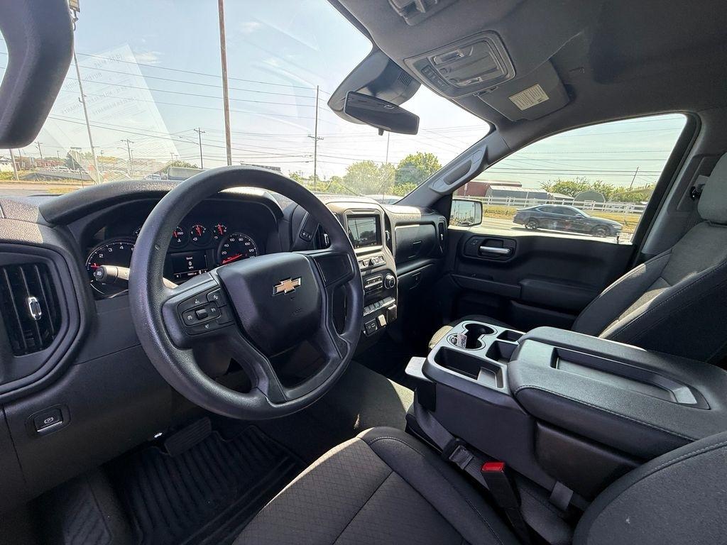 Chevrolet Silverado 1500 Custom Double Cab 2WD 2023