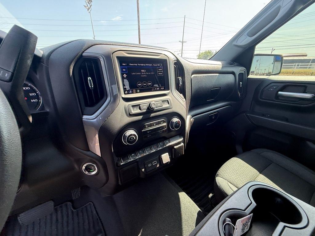 Chevrolet Silverado 1500 Custom Double Cab 2WD 2023