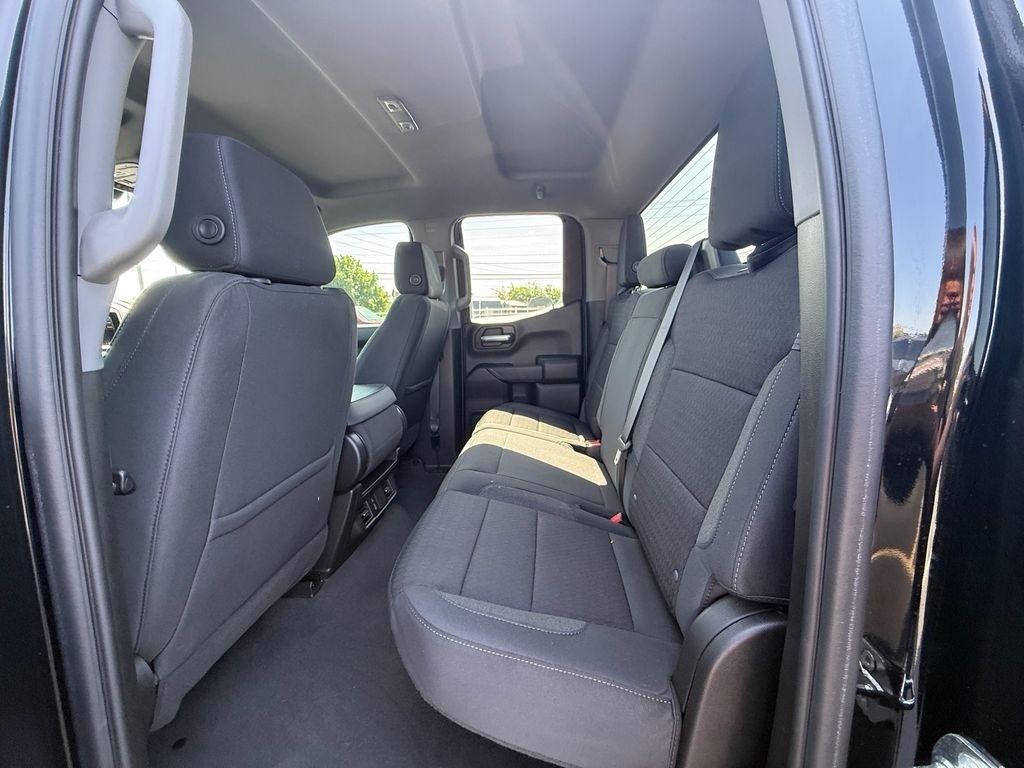 Chevrolet Silverado 1500 Custom Double Cab 2WD 2023