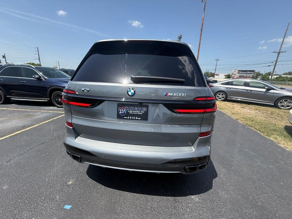 BMW X7 M60i 2025