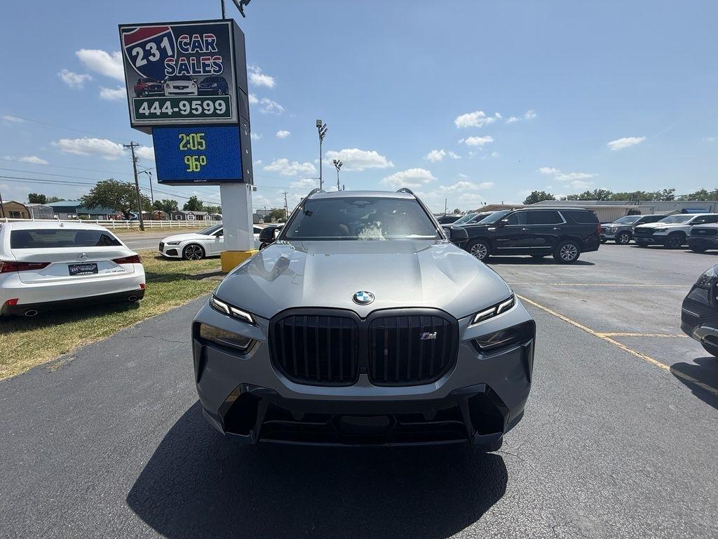 BMW X7 M60i 2025
