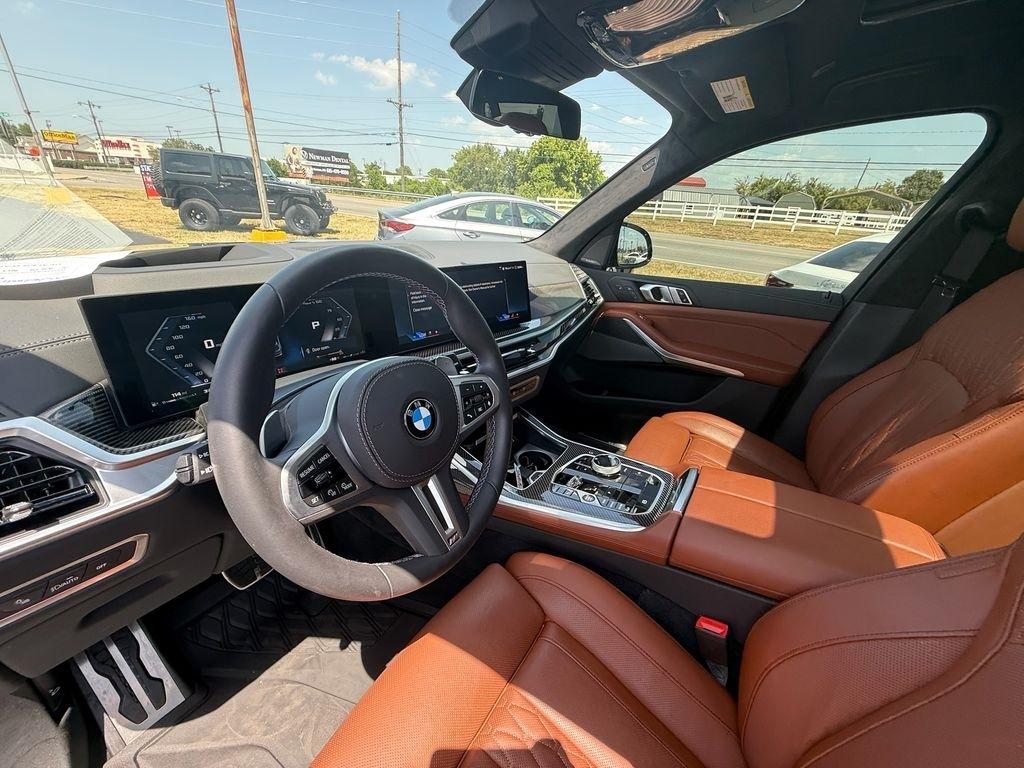 BMW X7 M60i 2025