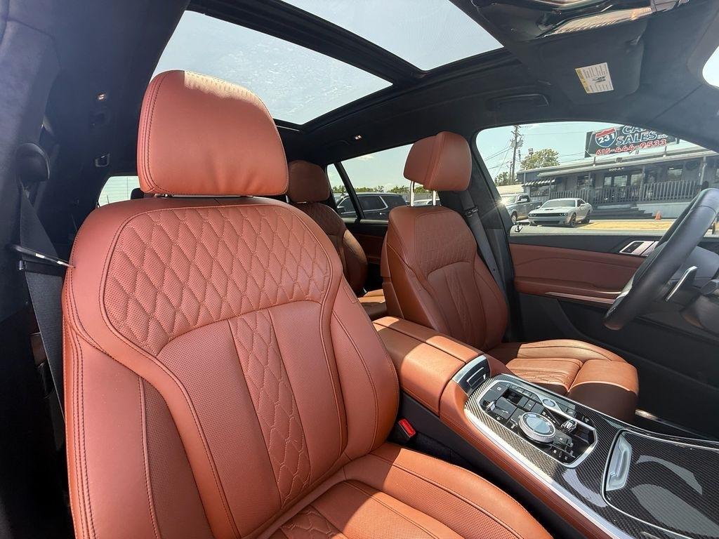 BMW X7 M60i 2025
