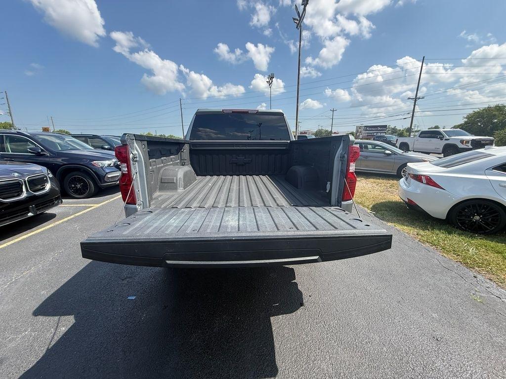 Chevrolet Silverado 1500 Trail Boss Custom Crew Cab 4WD 2024
