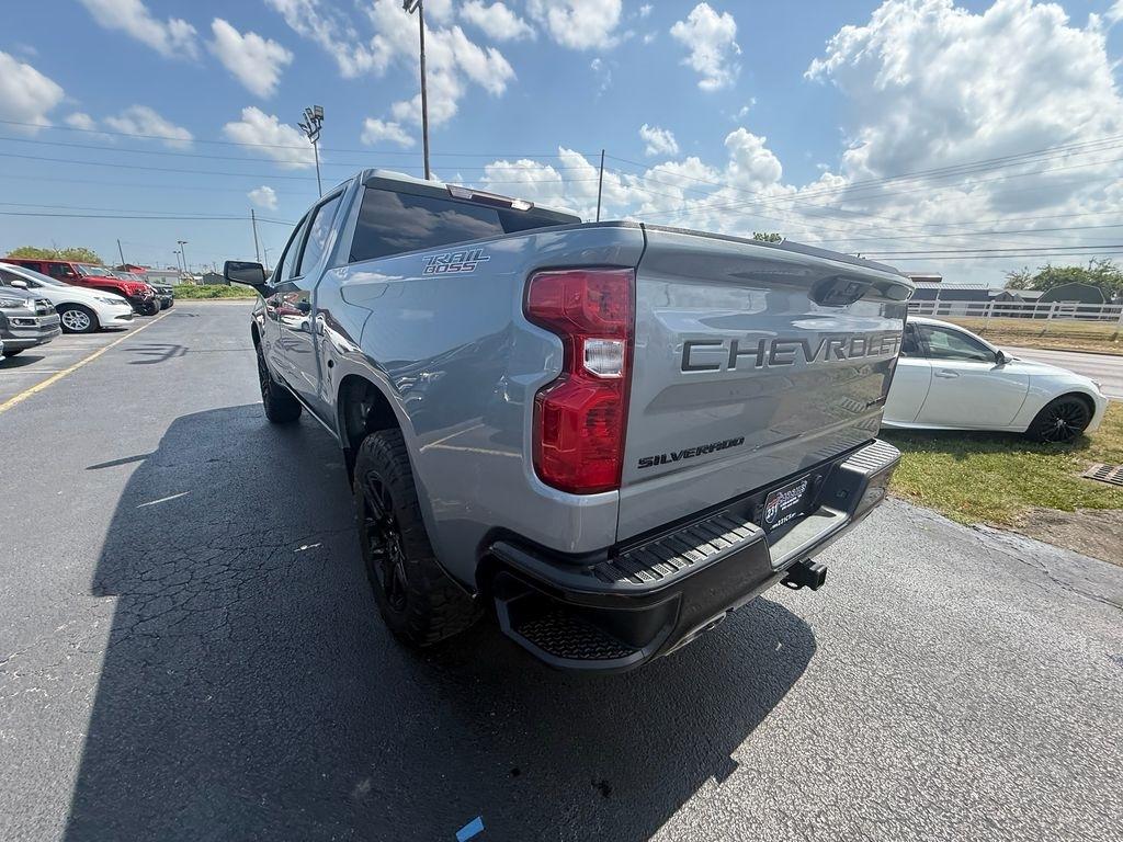 Chevrolet Silverado 1500 Trail Boss Custom Crew Cab 4WD 2024