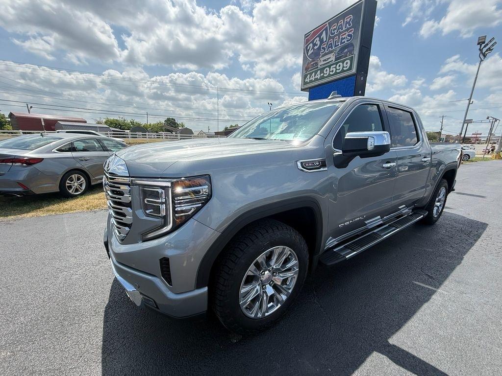 GMC Sierra 1500 Denali Crew Cab Short Box 4WD 2023