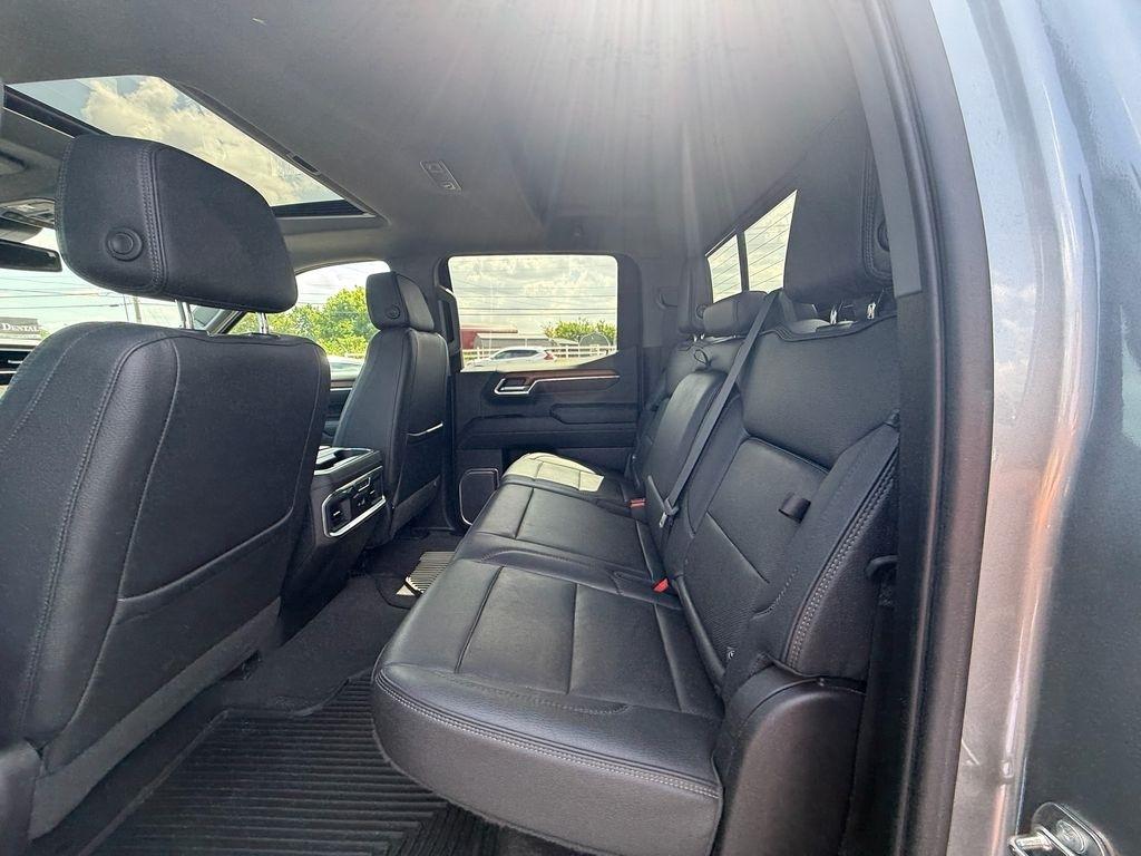 GMC Sierra 1500 Denali Crew Cab Short Box 4WD 2023