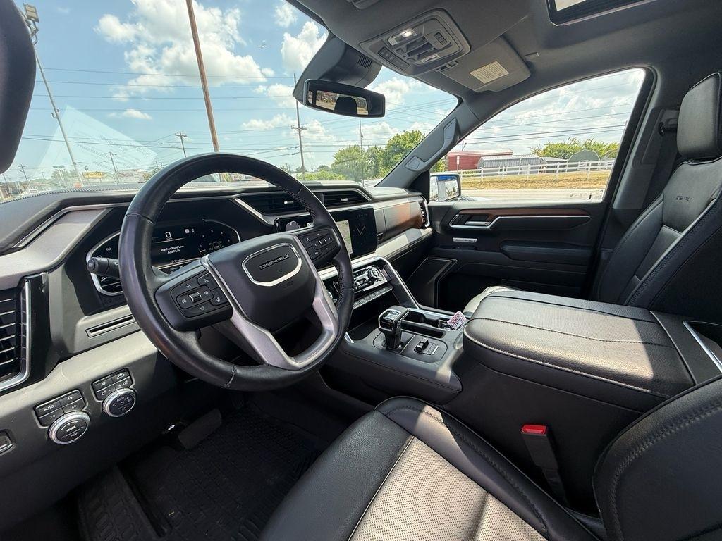 GMC Sierra 1500 Denali Crew Cab Short Box 4WD 2023