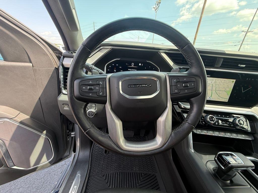 GMC Sierra 1500 Denali Crew Cab Short Box 4WD 2023