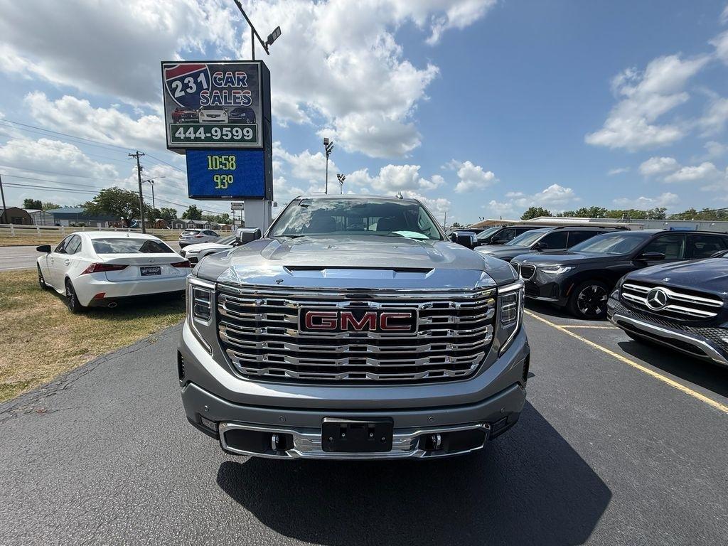 GMC Sierra 1500 Denali Crew Cab 4WD 2023