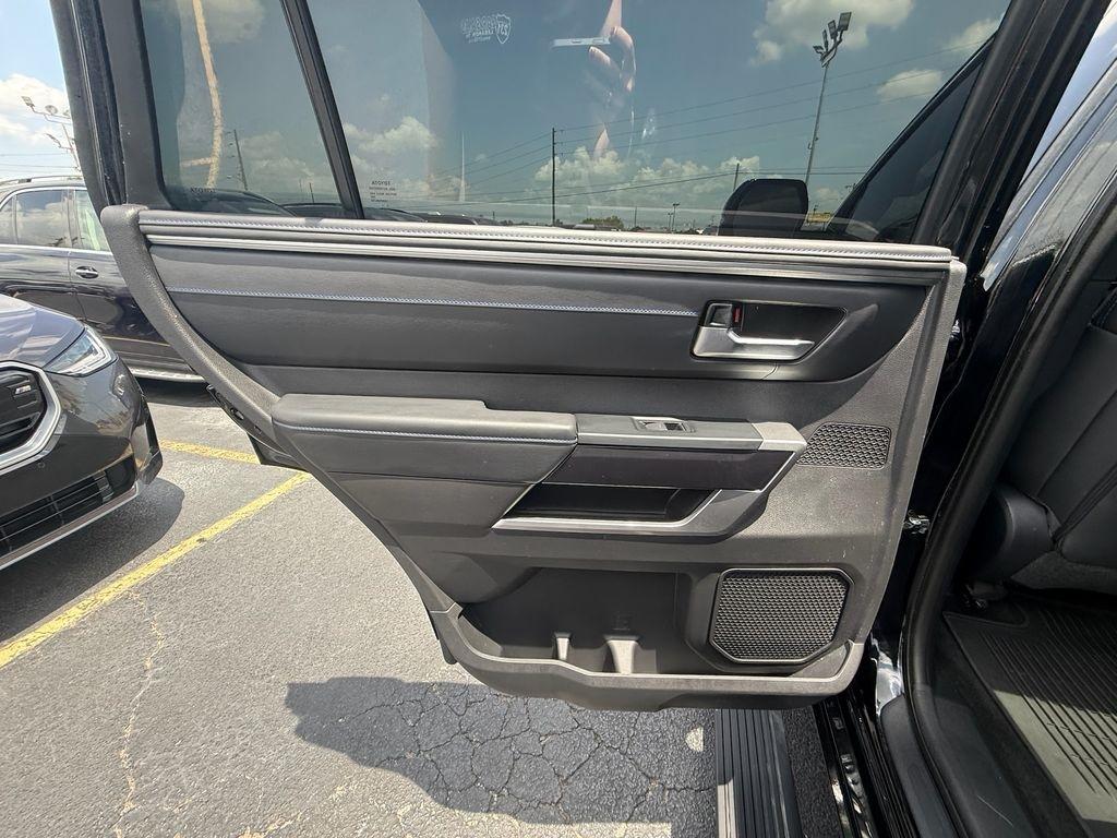 Toyota Sequoia TRD Pro 4WD 2024
