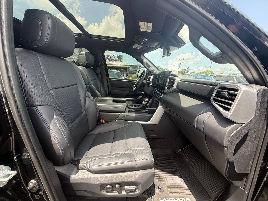 Toyota Sequoia TRD Pro 4WD 2024