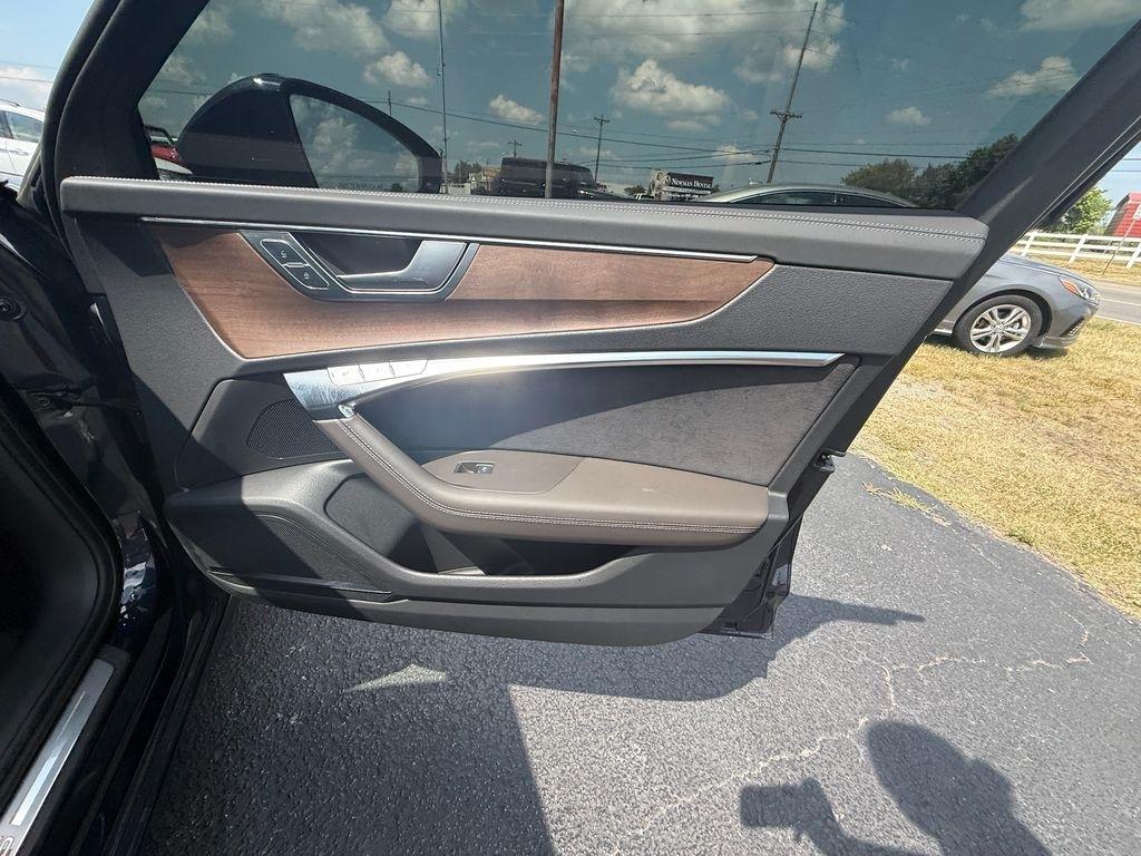 Audi A6 Prestige 55 TFSI quattro 2025