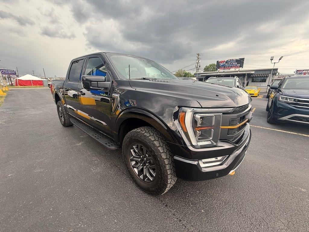 2023 Ford F-150 Lariat SuperCrew 4WD