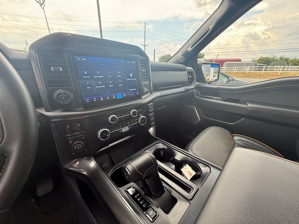 Ford F-150 Lariat SuperCrew 4WD 2023