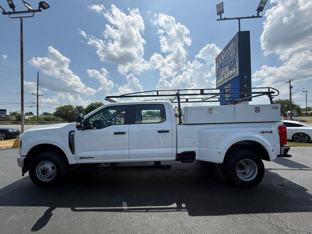 Ford F-350 SD XL Crew Cab DRW 4WD 2025