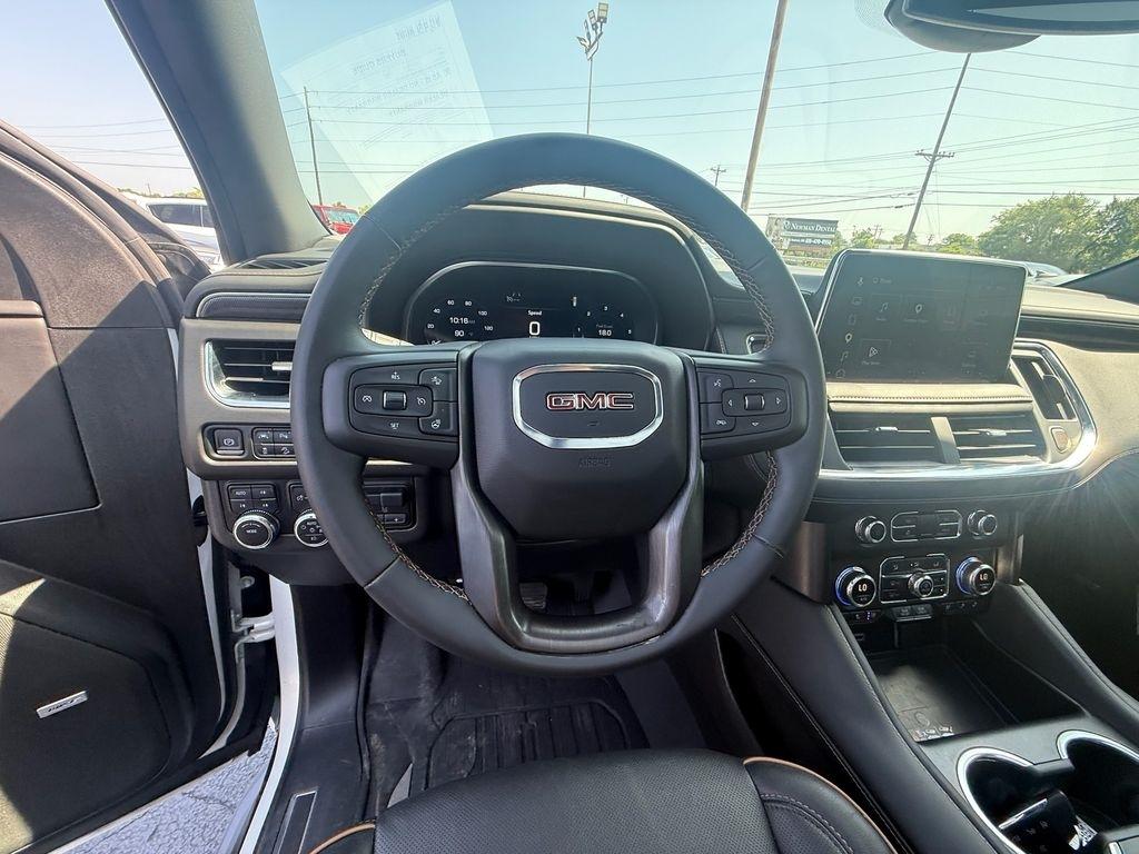 GMC Yukon XL AT4 2024