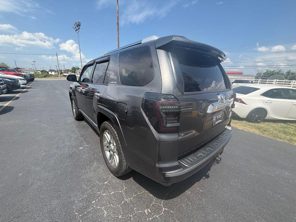 Toyota 4Runner SR5 4WD 2010