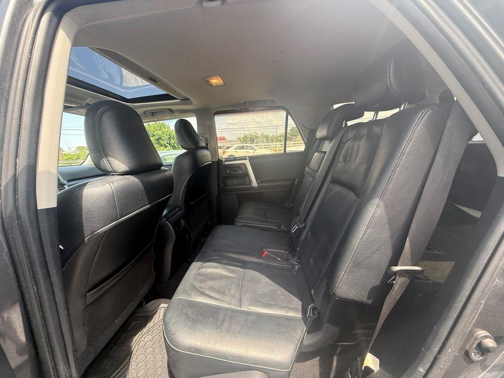 Toyota 4Runner SR5 4WD 2010