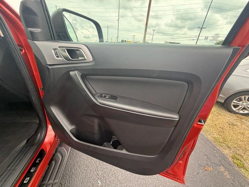 Ford Ranger XLT SuperCrew 4WD 2023