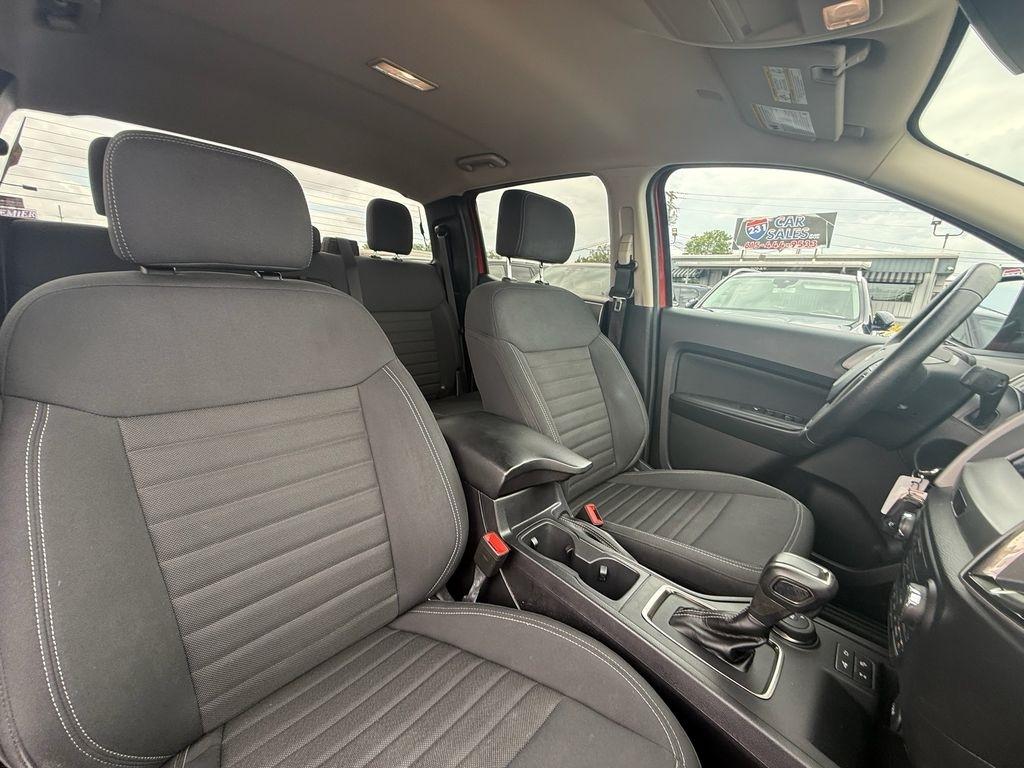 Ford Ranger XLT SuperCrew 4WD 2023